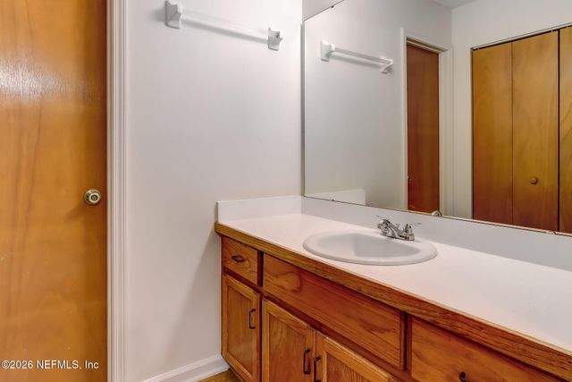 702 MEADOWBROOK Drive 11, Orange Park, FL 32073