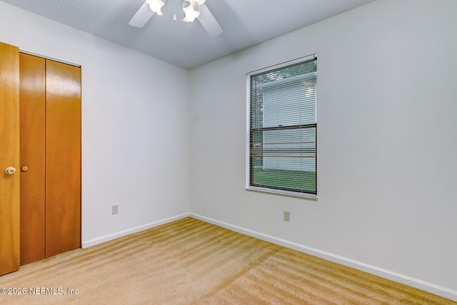 702 MEADOWBROOK Drive 11, Orange Park, FL 32073