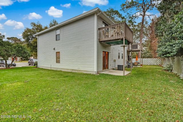 702 MEADOWBROOK Drive 11, Orange Park, FL 32073