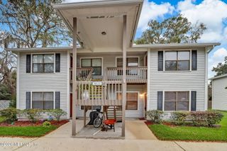 702 MEADOWBROOK Drive 11, Orange Park, FL 32073