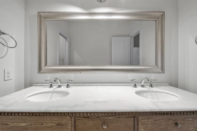 471 Stone Canyon Drive, Sunnyvale, TX 75182