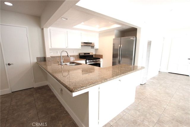 2383 Carlton Place, Costa Mesa, CA 92627