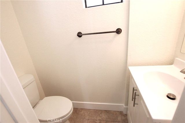 2383 Carlton Place, Costa Mesa, CA 92627