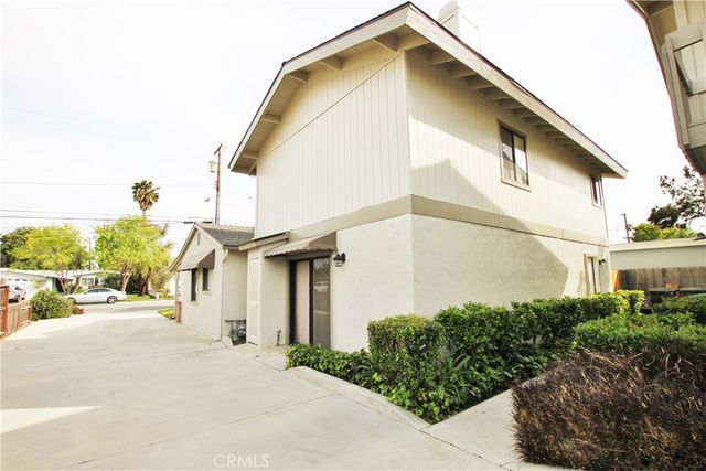 2383 Carlton Place, Costa Mesa, CA 92627