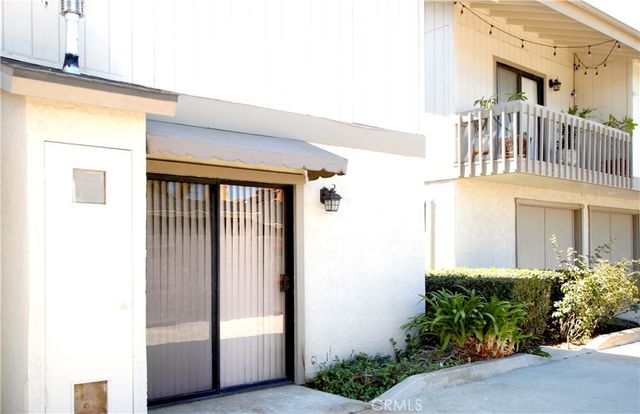2383 Carlton Place, Costa Mesa, CA 92627