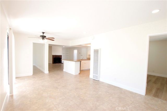 2383 Carlton Place, Costa Mesa, CA 92627