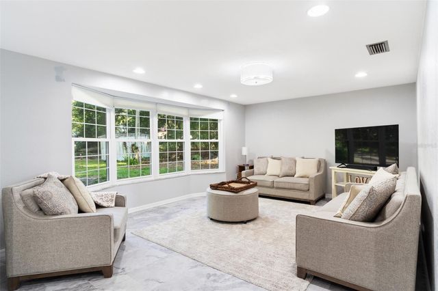 2802 LYRA LANE, Plant City, FL 33565