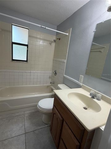 2617 E 111TH AVENUE, Tampa, FL 33612