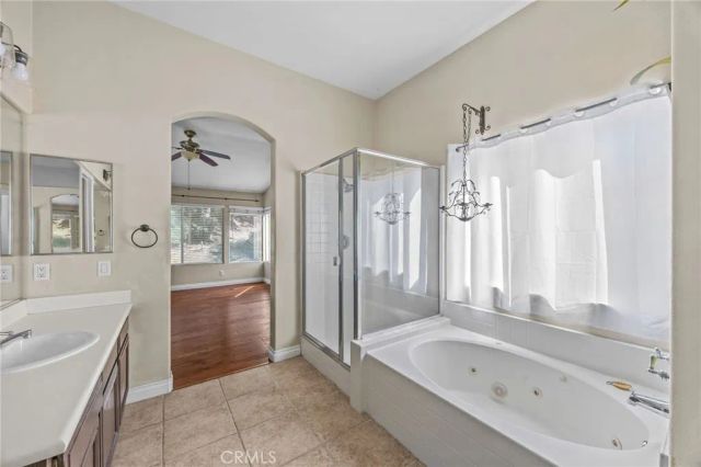 747 Ochee Circle, Corona, CA 92879