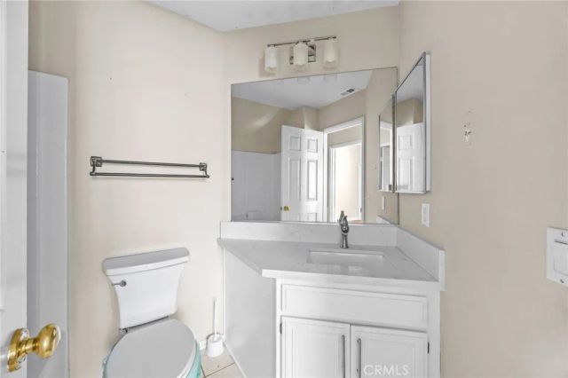 747 Ochee Circle, Corona, CA 92879