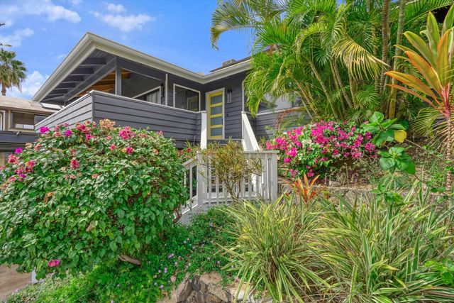 301 Ohina Pl, Kihei, HI 96753