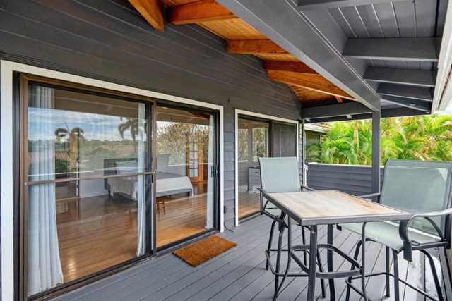 301 Ohina Pl, Kihei, HI 96753