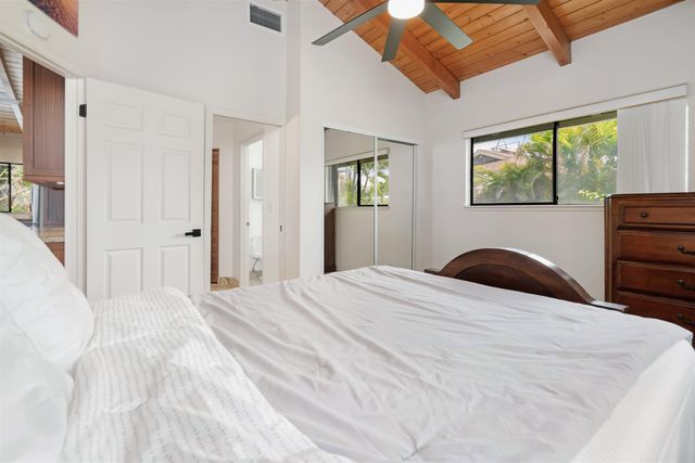 301 Ohina Pl, Kihei, HI 96753