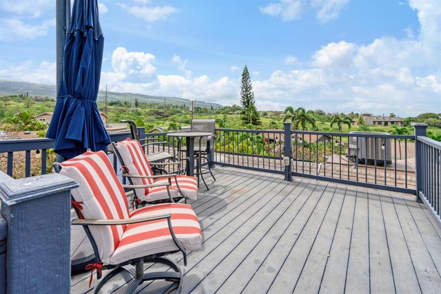 301 Ohina Pl, Kihei, HI 96753