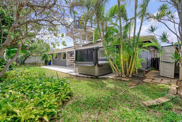 301 Ohina Pl, Kihei, HI 96753