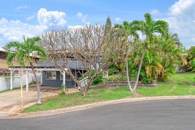 301 Ohina Pl, Kihei, HI 96753