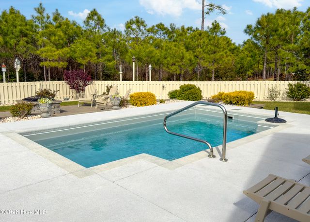 3260 Oceanic Bay Drive, Southport, NC 28461