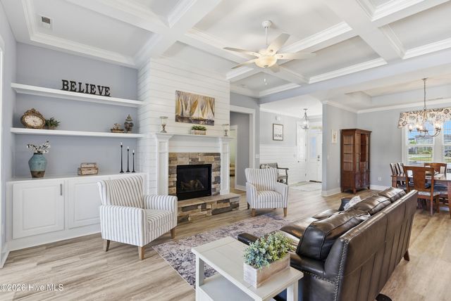 3260 Oceanic Bay Drive, Southport, NC 28461