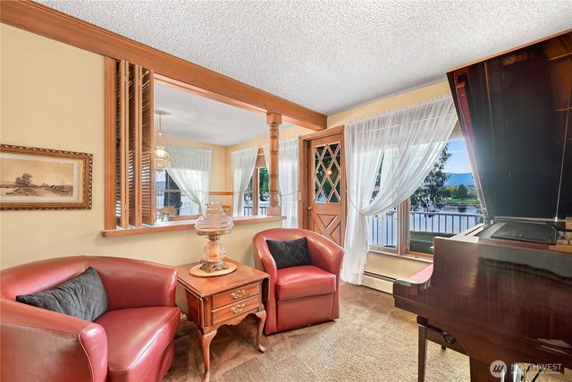 1608 Euclid Avenue, Bellingham, WA 98229