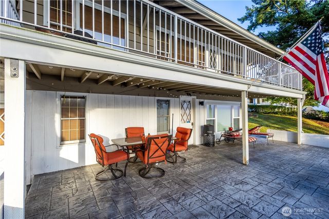 1608 Euclid Avenue, Bellingham, WA 98229