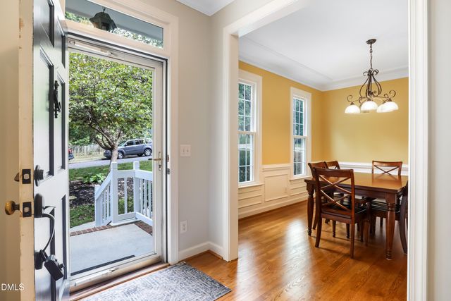 212 Cobble Ridge Drive, Chapel Hill, NC 27516