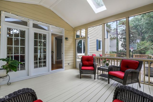 212 Cobble Ridge Drive, Chapel Hill, NC 27516