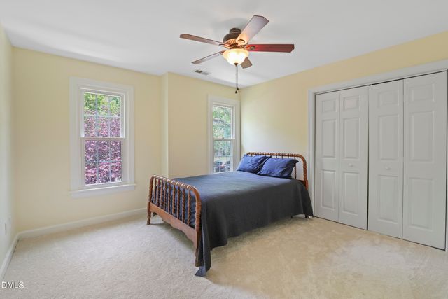 212 Cobble Ridge Drive, Chapel Hill, NC 27516