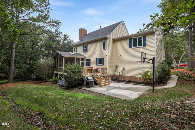 212 Cobble Ridge Drive, Chapel Hill, NC 27516