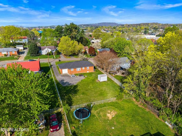 411 Ash St, Morristown, TN 37813