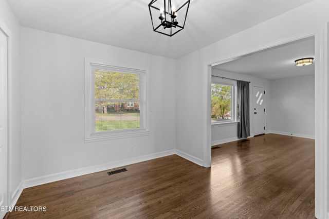 411 Ash St, Morristown, TN 37813