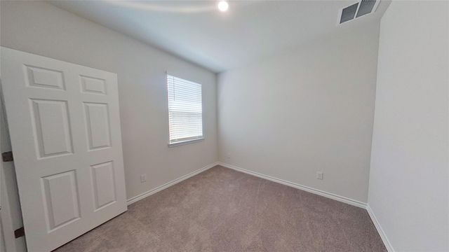 197 Nettletree DR, Buda, TX 78610