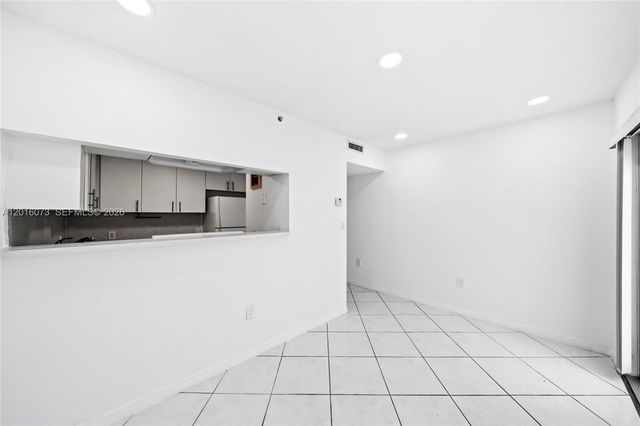 12635 SW 91st St 208, Miami, FL 33186