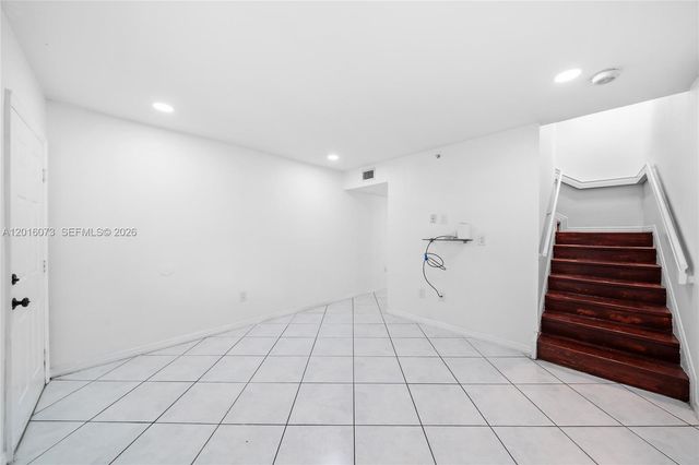 12635 SW 91st St 208, Miami, FL 33186