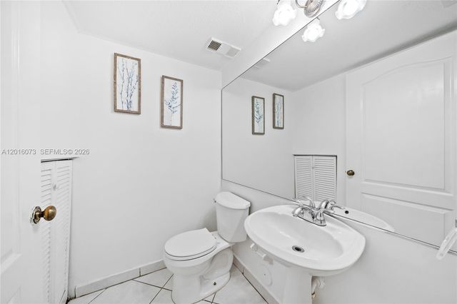 12635 SW 91st St 208, Miami, FL 33186