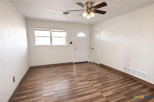 2109 Terrace Drive, Copperas Cove, TX 76522