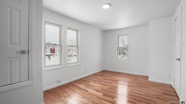 3412 Hunter Avenue, Bronx, NY 10475