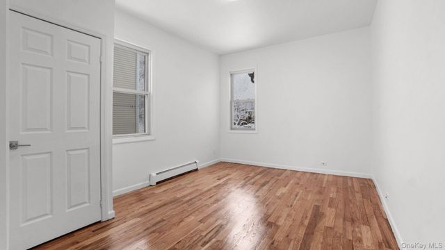 3412 Hunter Avenue, Bronx, NY 10475