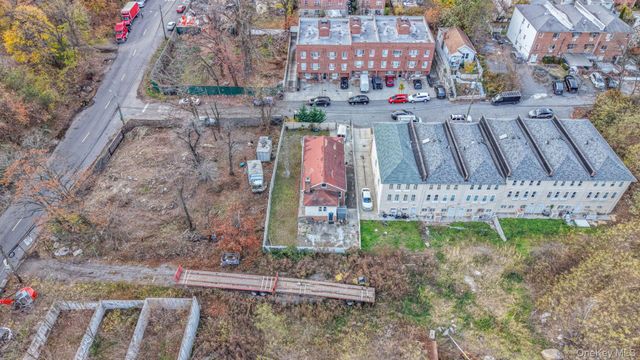 3412 Hunter Avenue, Bronx, NY 10475