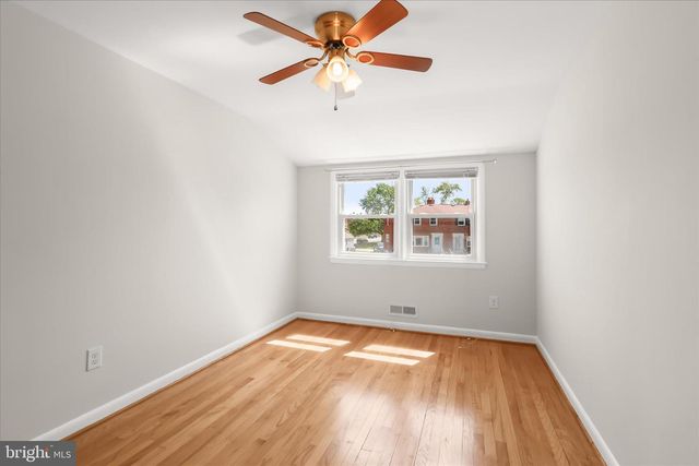 1111 LINDEN AVE, Halethorpe, MD 21227