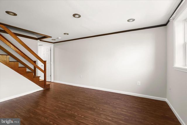 1111 LINDEN AVE, Halethorpe, MD 21227