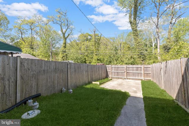 1111 LINDEN AVE, Halethorpe, MD 21227