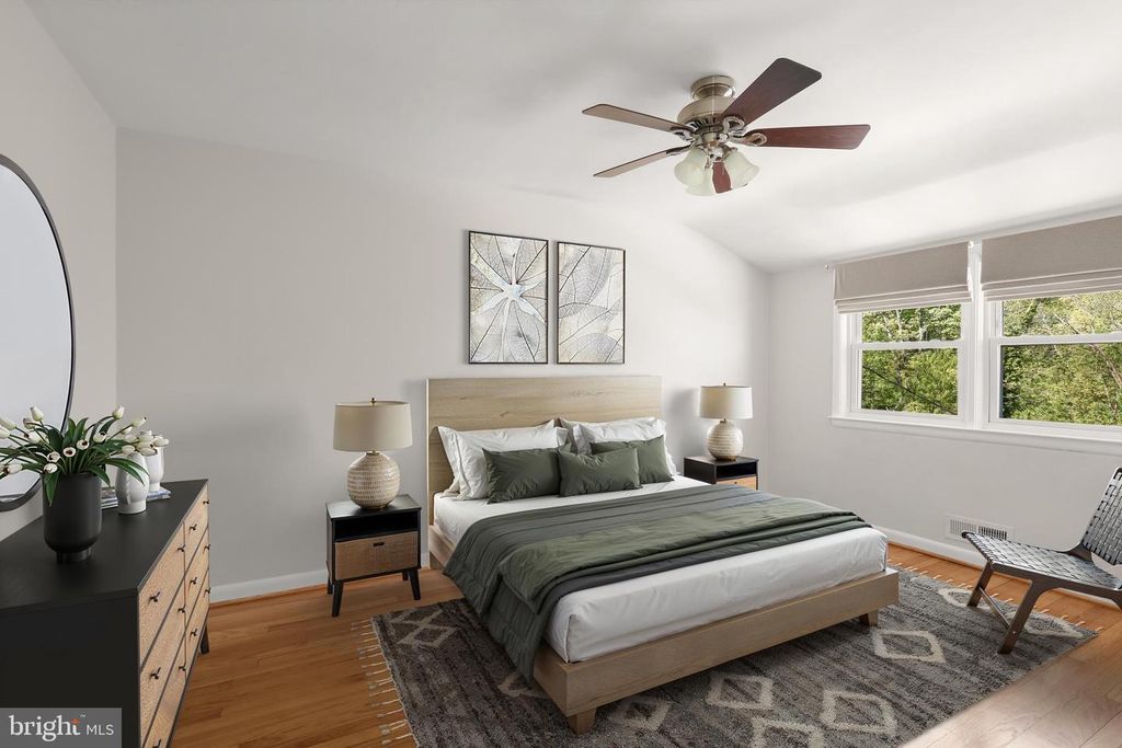 Image 5 of property listing at 1111 LINDEN AVE, Halethorpe, MD 21227