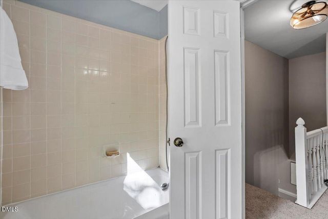 18 W Bridlewood Trail, Durham, NC 27713