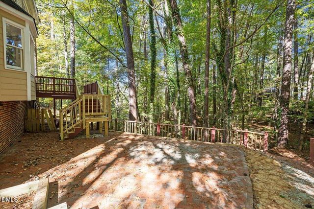 18 W Bridlewood Trail, Durham, NC 27713