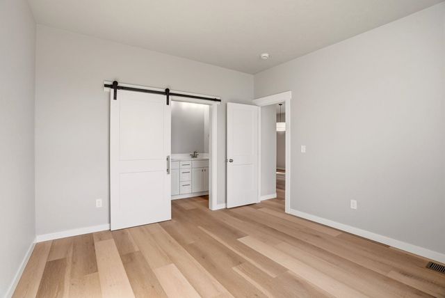 2107 N Sipple Rd, Spokane Valley, WA 99212