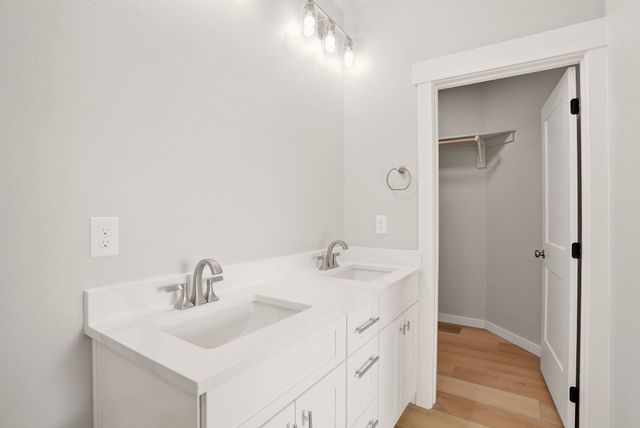 2107 N Sipple Rd, Spokane Valley, WA 99212