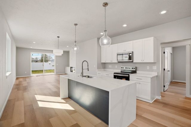 2107 N Sipple Rd, Spokane Valley, WA 99212