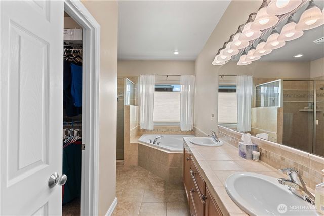 1992 Stoneridge Drive, East Wenatchee, WA 98802