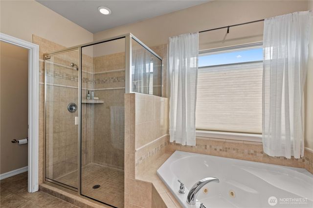 1992 Stoneridge Drive, East Wenatchee, WA 98802