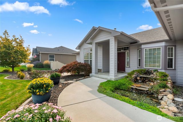 1992 Stoneridge Drive, East Wenatchee, WA 98802